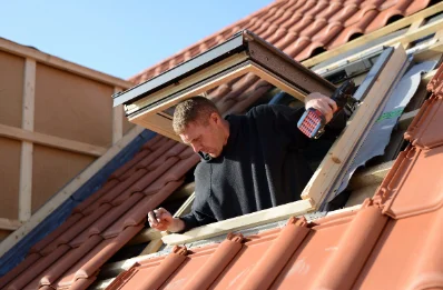 Pose de fenêtres de toit Velux à Couladère